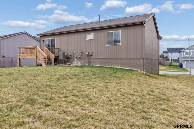 7333 N 166 Street, Bennington, NE 68007