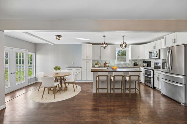 104 Juniper Dr, Murfreesboro, TN 37129