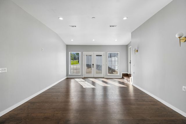 104 Juniper Dr, Murfreesboro, TN 37129