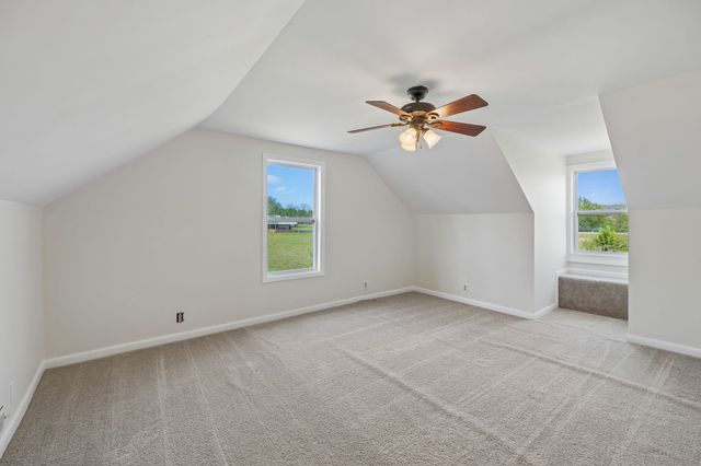 104 Juniper Dr, Murfreesboro, TN 37129