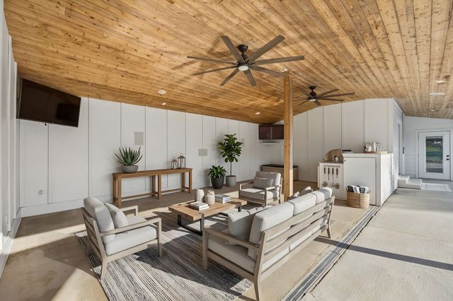 104 Juniper Dr, Murfreesboro, TN 37129