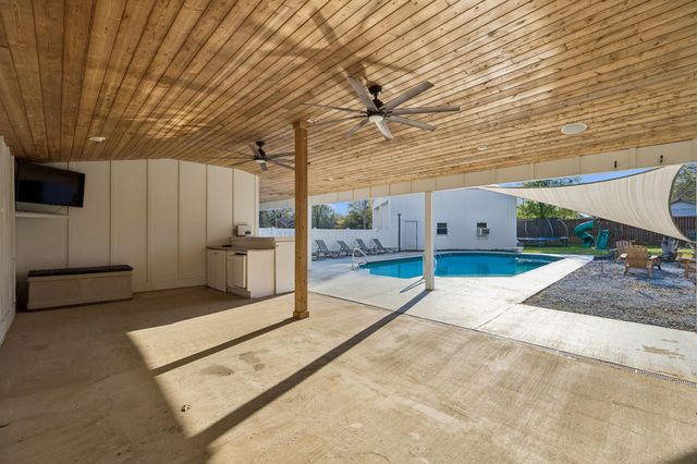 104 Juniper Dr, Murfreesboro, TN 37129