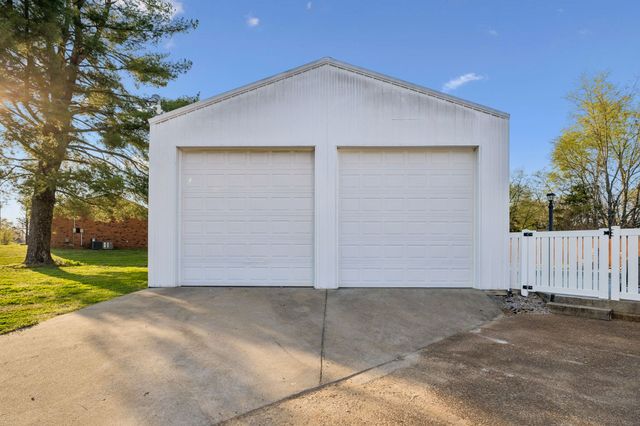 104 Juniper Dr, Murfreesboro, TN 37129