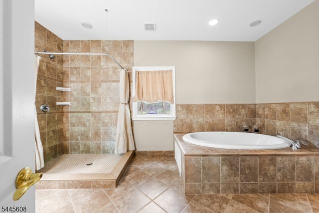 1414 Transit Ave, Jackson Twp., NJ 08527