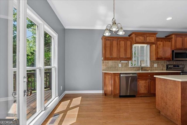 218 Spearfish Drive, Canton, GA 30114