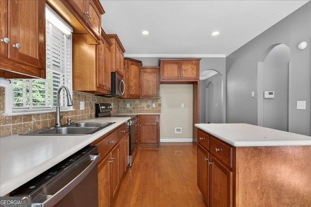 218 Spearfish Drive, Canton, GA 30114
