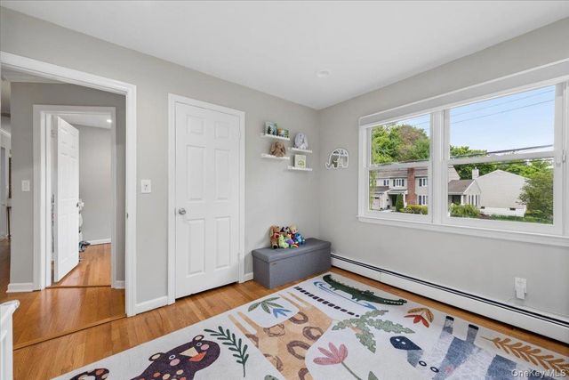 2 Carrigan Avenue, White Plains, NY 10605