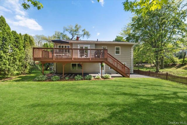 2 Carrigan Avenue, White Plains, NY 10605