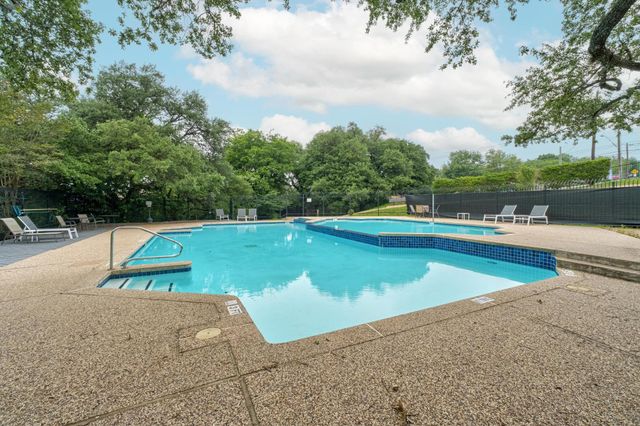 1015 E Yager LN 187, Austin, TX 78753