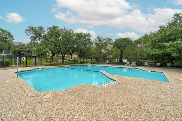 1015 E Yager LN 187, Austin, TX 78753