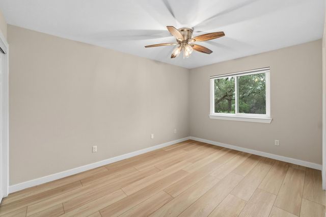 1015 E Yager LN 187, Austin, TX 78753