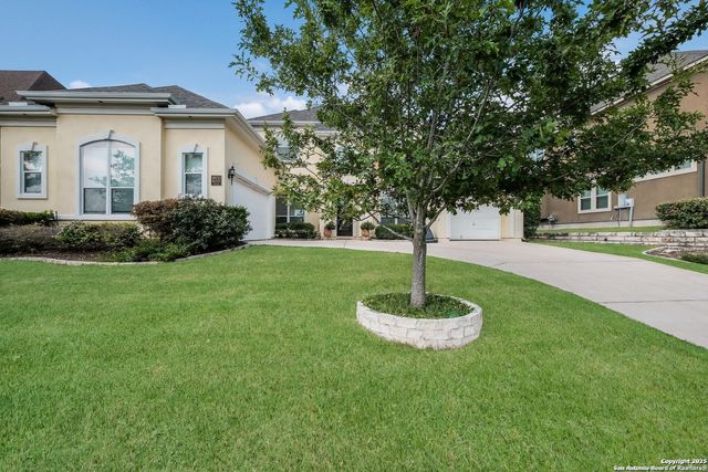 18211 Branson, San Antonio, TX 78255