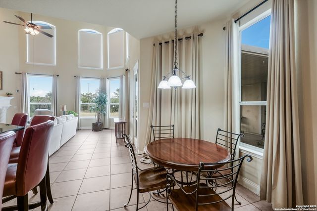 18211 Branson, San Antonio, TX 78255