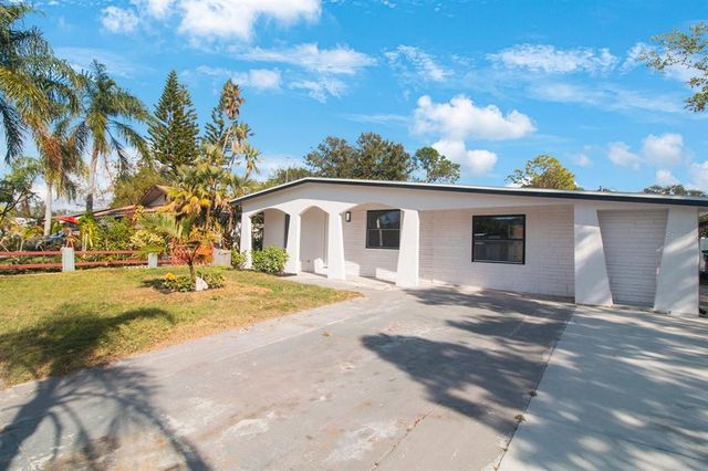 6318 S RENELLIE COURT, Tampa, FL 33616