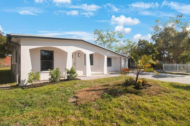 6318 S RENELLIE COURT, Tampa, FL 33616