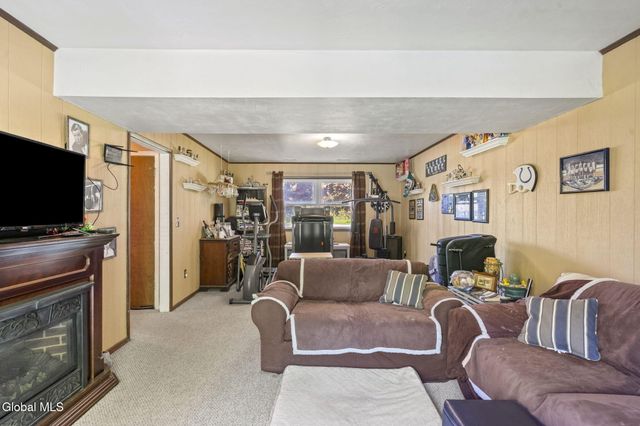 2400 Troy Schenectady Road, Niskayuna, NY 12309