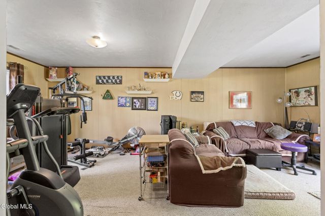 2400 Troy Schenectady Road, Niskayuna, NY 12309