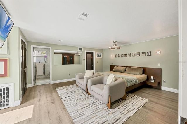2154 BOUGAINVILLEA STREET, Sarasota, FL 34239