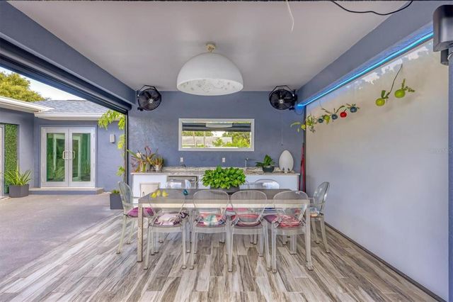 2154 BOUGAINVILLEA STREET, Sarasota, FL 34239