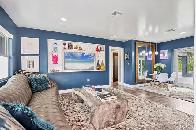 2154 BOUGAINVILLEA STREET, Sarasota, FL 34239
