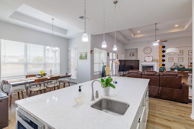 1913 Equine RD, Leander, TX 78641