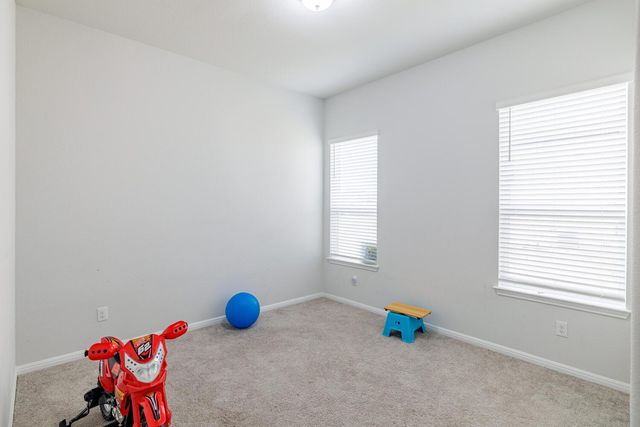 1913 Equine RD, Leander, TX 78641