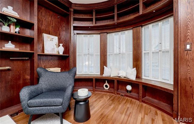 20 N Kingshighway Boulevard 1AS, St Louis, MO 63108