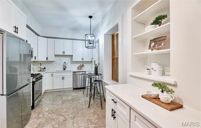 20 N Kingshighway Boulevard 1AS, St Louis, MO 63108