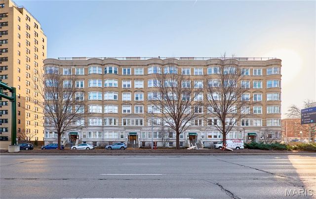 20 N Kingshighway Boulevard 1AS, St Louis, MO 63108