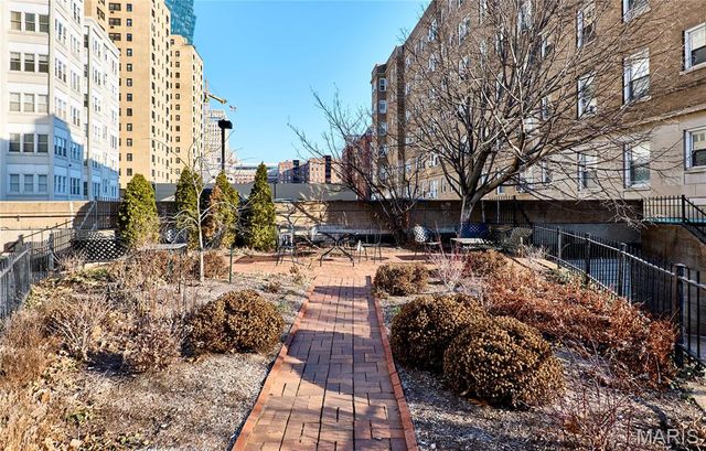 20 N Kingshighway Boulevard 1AS, St Louis, MO 63108