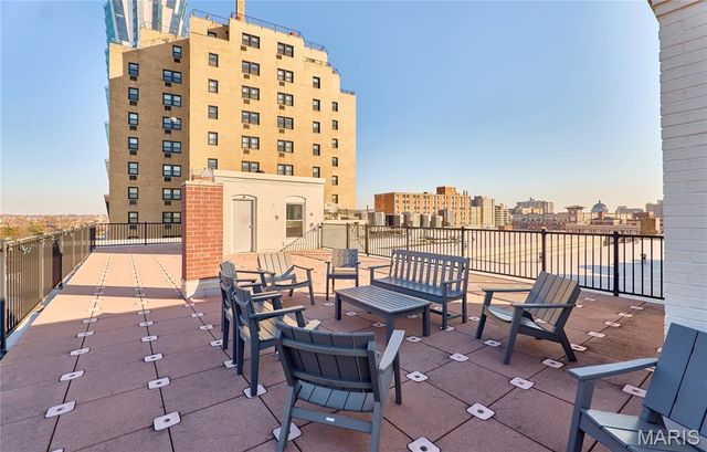 20 N Kingshighway Boulevard 1AS, St Louis, MO 63108