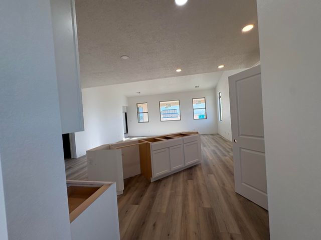 2026 De Kooning Avenue SE, Albuquerque, NM 87106