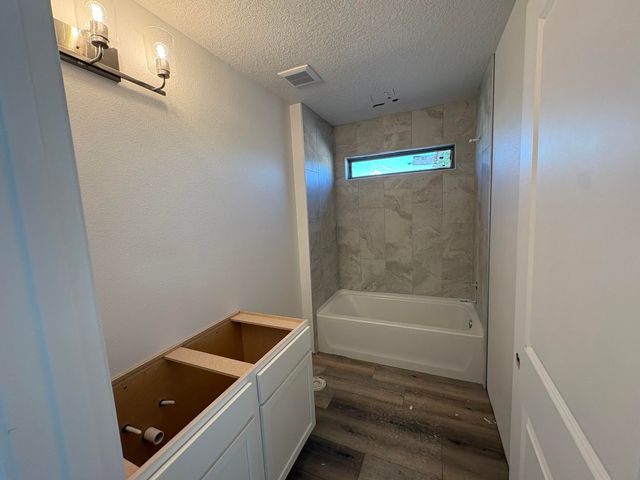 2026 De Kooning Avenue SE, Albuquerque, NM 87106