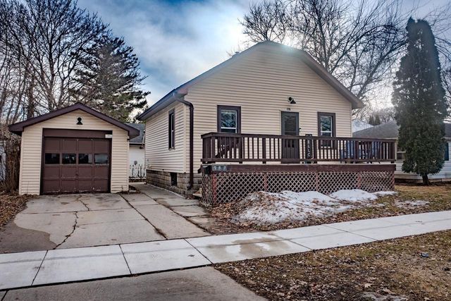 987 KELLOGG STREET, Green Bay, WI 54303