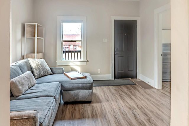 987 KELLOGG STREET, Green Bay, WI 54303