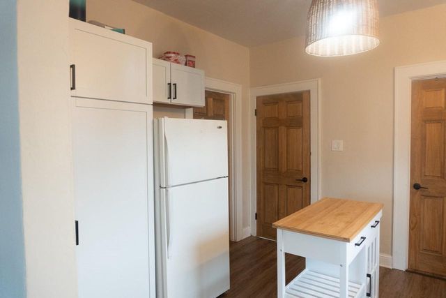 987 KELLOGG STREET, Green Bay, WI 54303