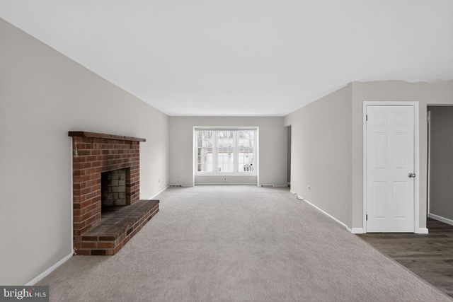 151 EATON DR, Wayne, PA 19087