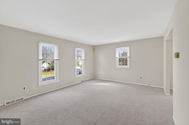 151 EATON DR, Wayne, PA 19087