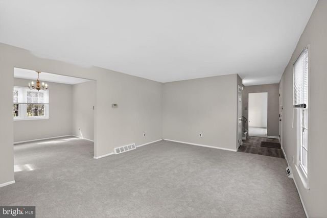 151 EATON DR, Wayne, PA 19087