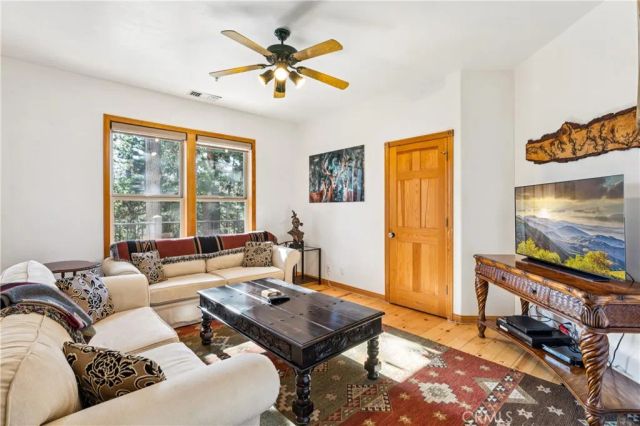 268 Cedarbrook, Twin Peaks, CA 92391