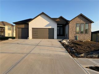 8203 NW 89th Terrace, Kansas City, MO 64153