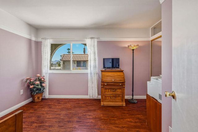 334 W Santa Elena Road, Palm Springs, CA 92262