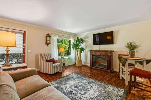 334 W Santa Elena Road, Palm Springs, CA 92262