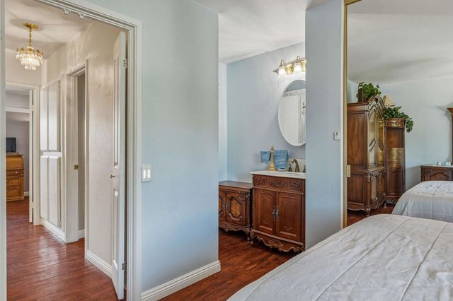 334 W Santa Elena Road, Palm Springs, CA 92262