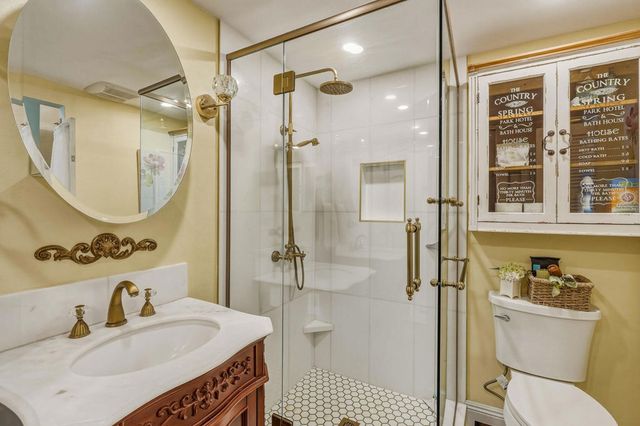 334 W Santa Elena Road, Palm Springs, CA 92262