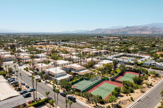 334 W Santa Elena Road, Palm Springs, CA 92262