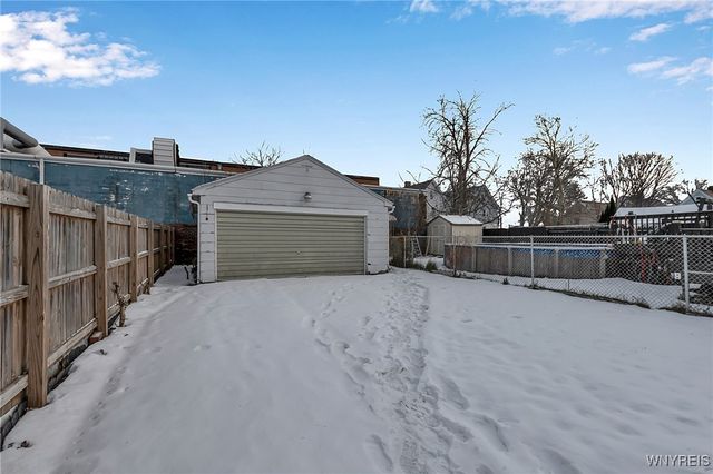 83 Troupe Street, Buffalo, NY 14210