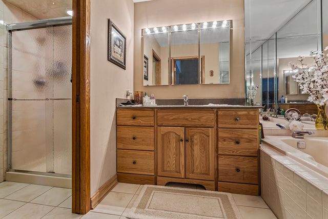 22 W Maple Lane 22, Palos Heights, IL 60463