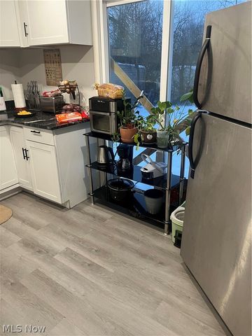 15711 Lotus Drive, Cleveland, OH 44128