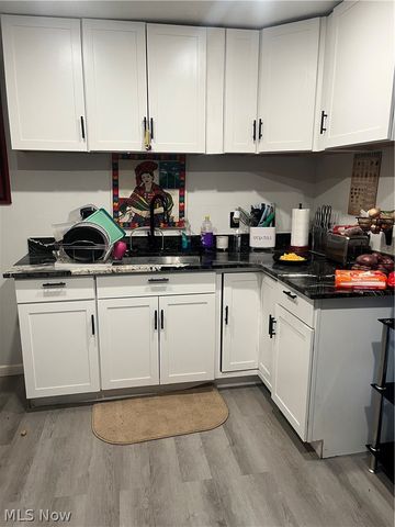 15711 Lotus Drive, Cleveland, OH 44128